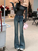 Calça Jeans Feminina Azul Retrô Americana Plus Size com Cintura Alta, Efeito Modelador, Perna Larga e Barra Evasê, Nova Coleç...